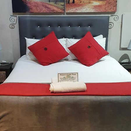 Garden Corner Guesthouse 博福特西 外观 照片