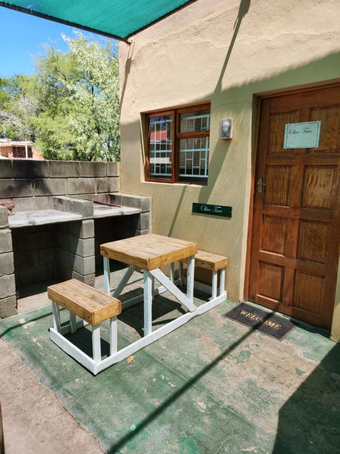 Garden Corner Guesthouse 博福特西 外观 照片